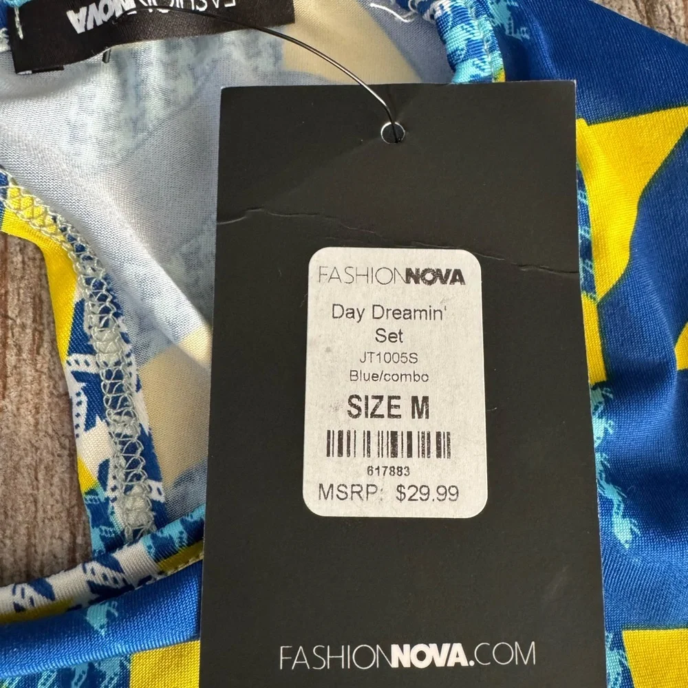 Fashion Nova Day Dreamin' Set in blue multi.